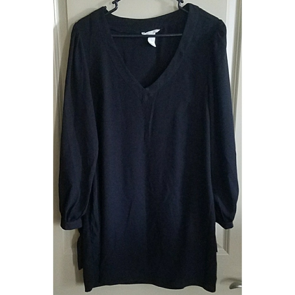 H&M black polyester dress with pockets size 12!